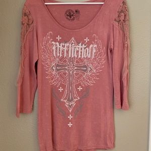 $11 Affliction shirt, size L